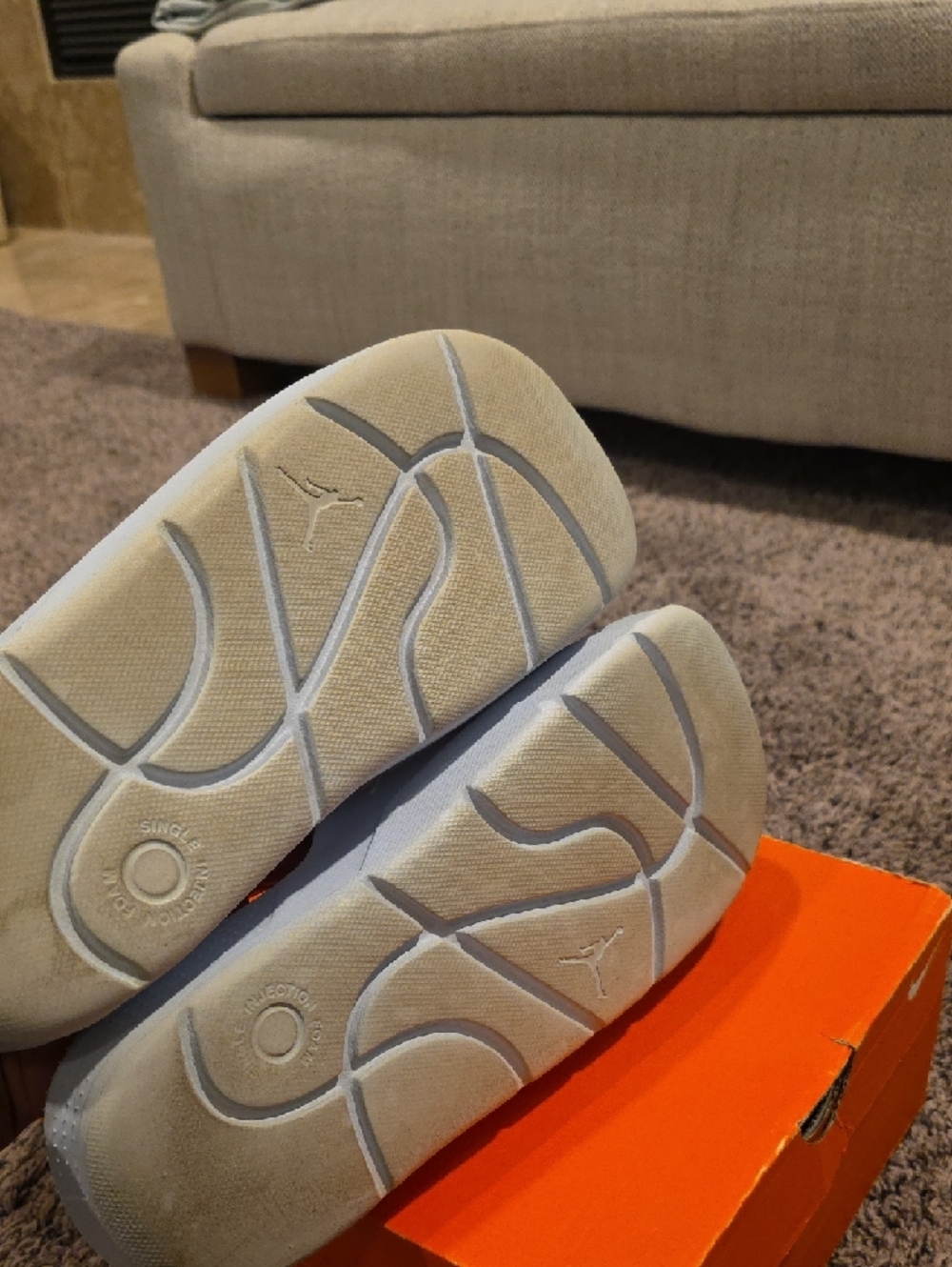 Jordan White Slip-On Logo Slides - Picture 3 of 3